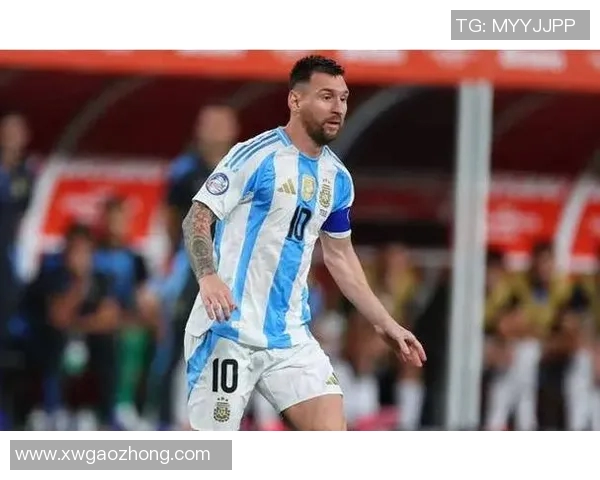 球星因伤缺席赛季大部分比赛，足球界焦虑不断，未来是否还能回归巅峰引关注