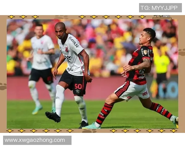 天下足球十大球星荣耀时刻合影 突显足坛传奇风采与辉煌成就 天下足球十大球星荣耀时刻合影 突显足坛传奇风采与辉煌成就